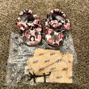 All the Ladies Freshly Picked Moccasins